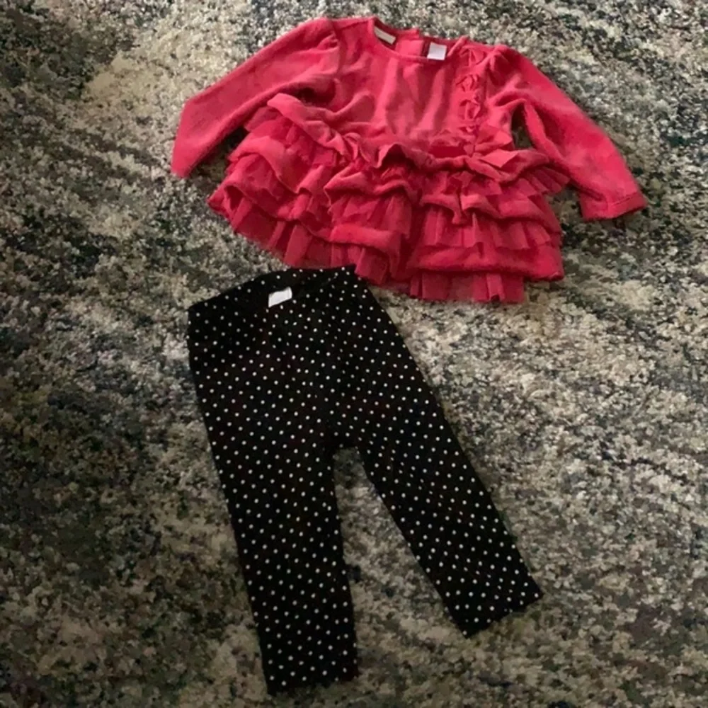First Impressions outfit 6/9 months Pre owned